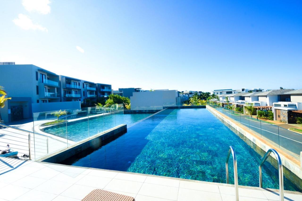 Apartment With 3 Bedrooms In Roches Noires, With Wonderful Sea View, Shared Pool, Terrace Riviere du Rempart Экстерьер фото