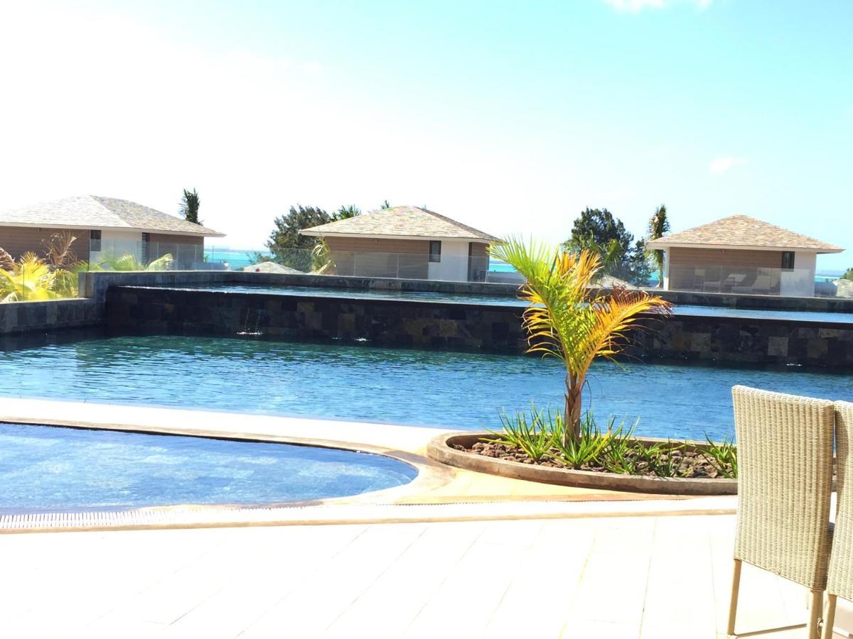 Apartment With 3 Bedrooms In Roches Noires, With Wonderful Sea View, Shared Pool, Terrace Riviere du Rempart Экстерьер фото